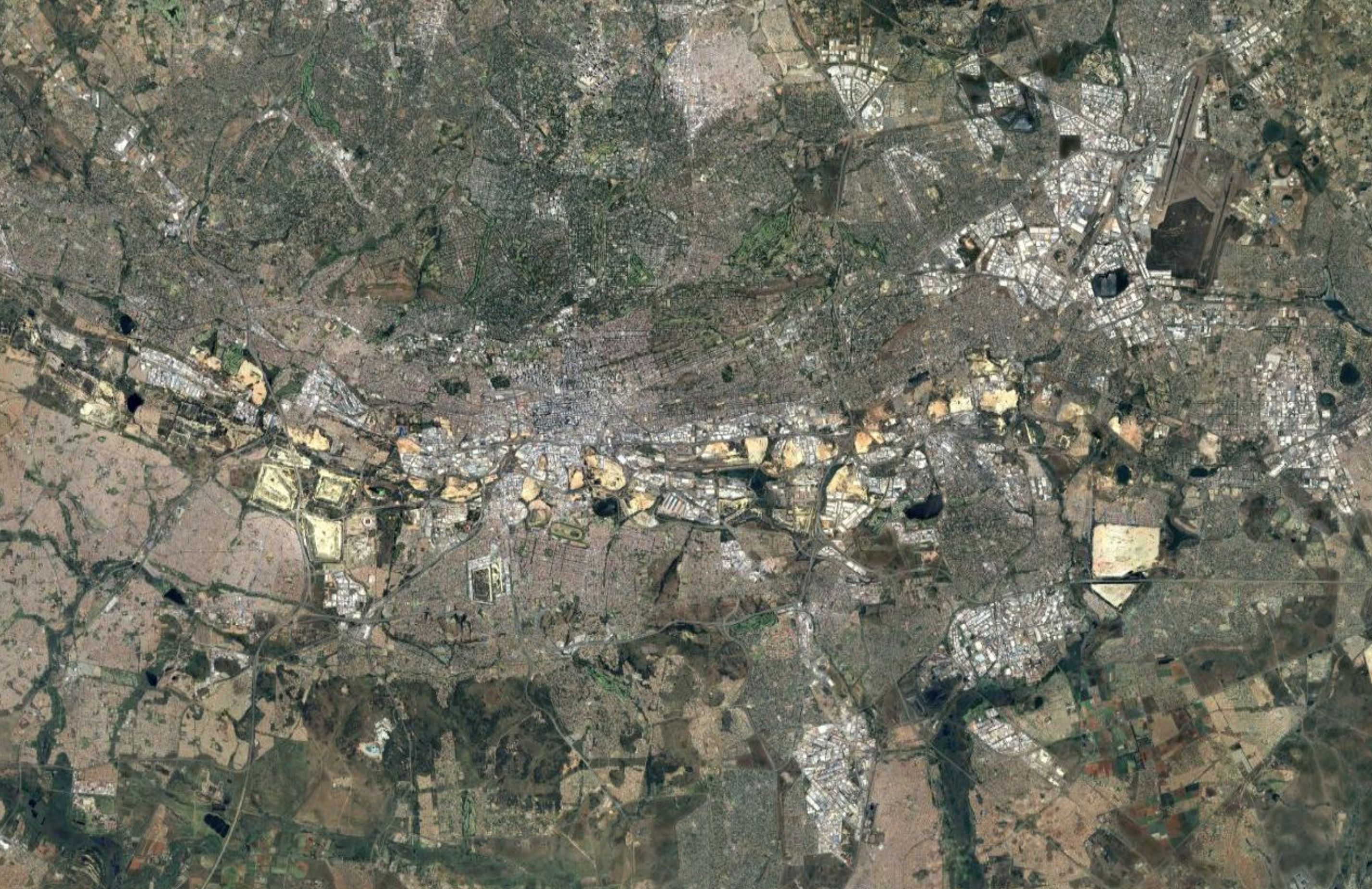 Johannesburg and surroundings, from space. Google Maps view, November, 2023.